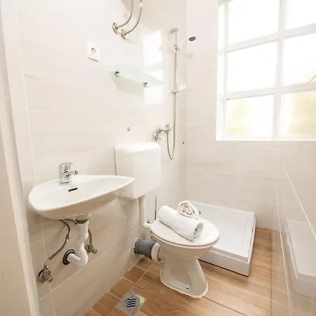 Bed & Breakfast Riviera 3*