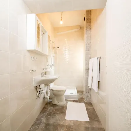 Bed & Breakfast Riviera 3*