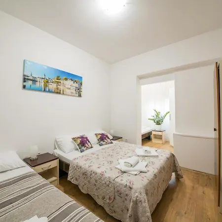 Riviera Bed & Breakfast Starigrad Paklenica