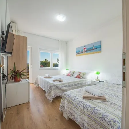 Bed & Breakfast Riviera 3*