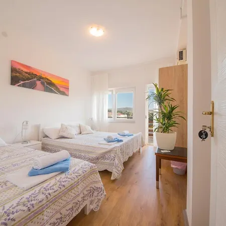 Riviera Bed & Breakfast Starigrad Paklenica