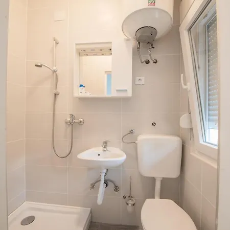 Riviera Bed & Breakfast Starigrad Paklenica