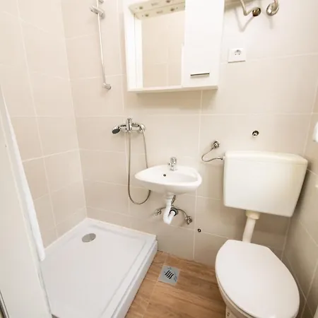 Riviera Bed & Breakfast Starigrad Paklenica